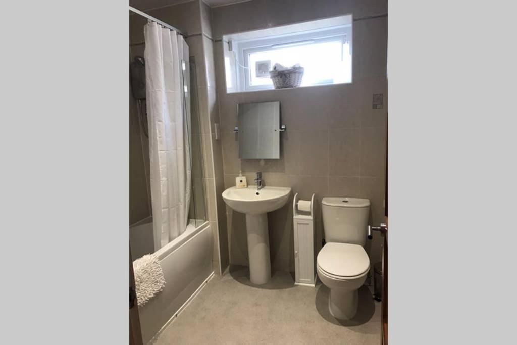 2 Catherines City Cottage Пърт Екстериор снимка