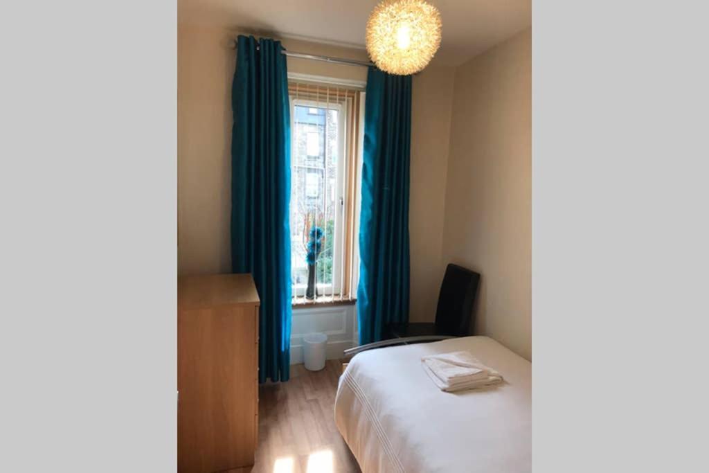 2 Catherines City Cottage Пърт Екстериор снимка