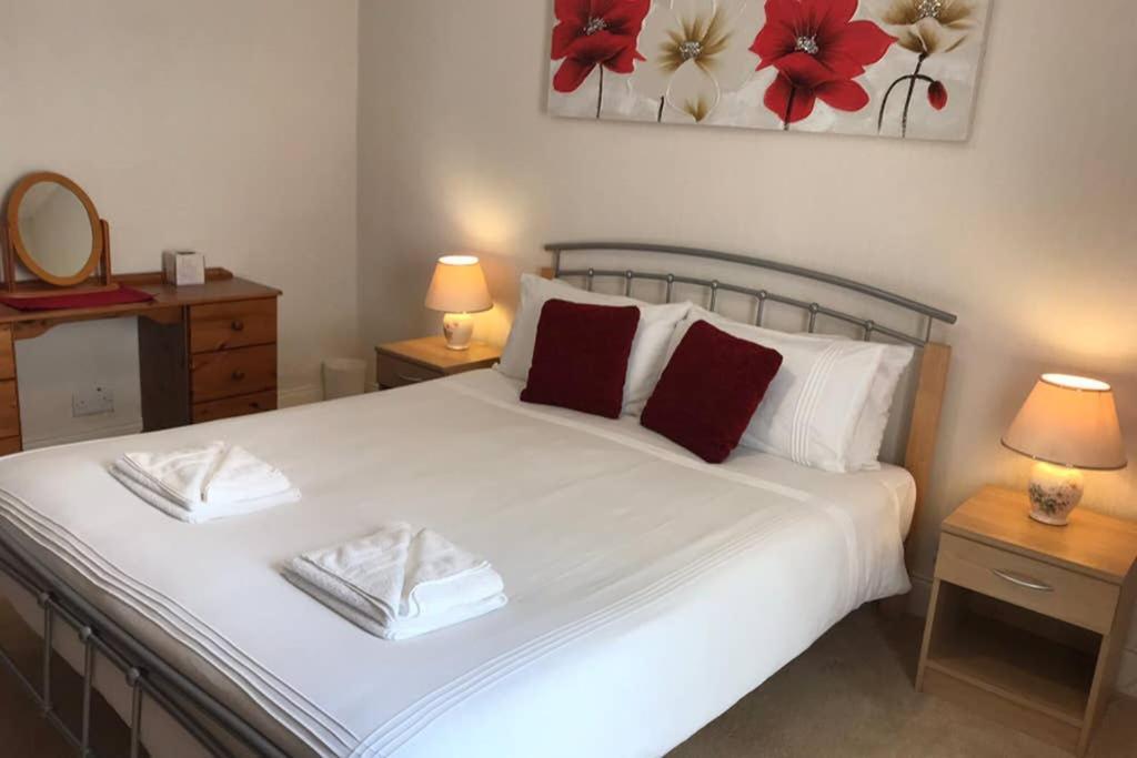2 Catherines City Cottage Пърт Екстериор снимка
